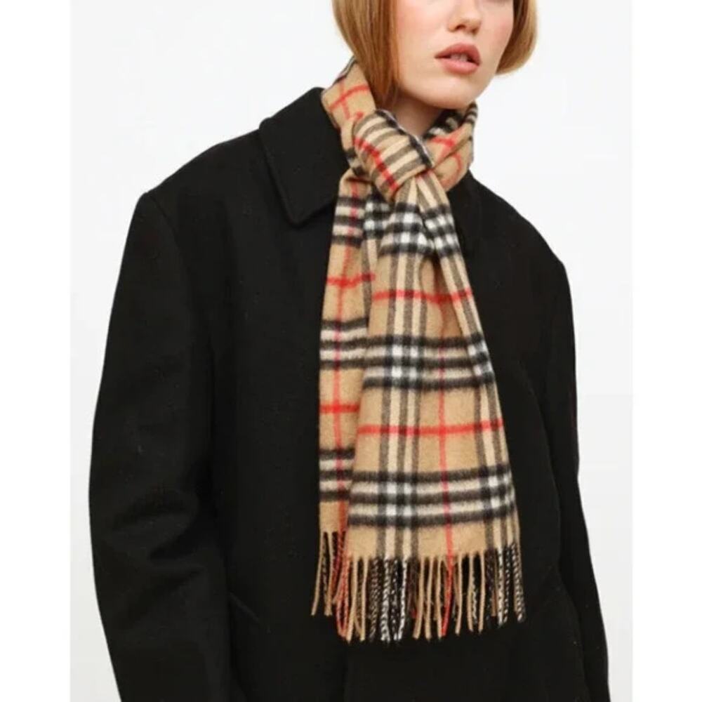 Burberry 100% Lambswool Scarf House Check Plaid Full Length Fringe AUTHENTIC - Picture 2 of 9
